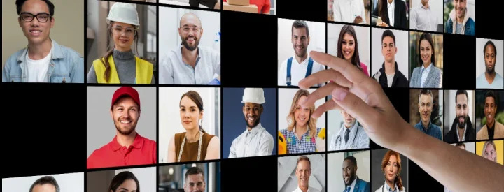 Pros-and-Cons-of-Outsourcing-Software-Development-1-1